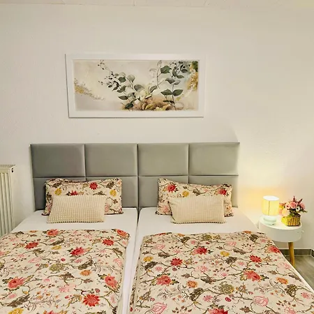 Apartmenthaus Zentrum 01 Apartment