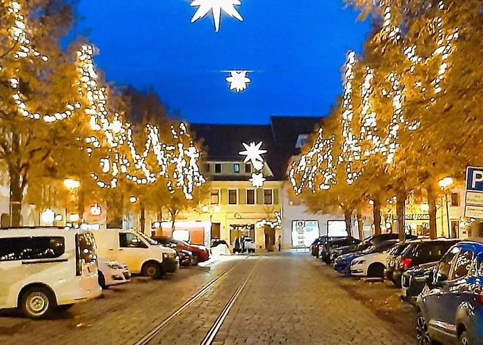 Apartmenthaus Doebeln Zentrum 01 * Дёбельн